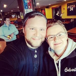 Meet your Posher, Thomas